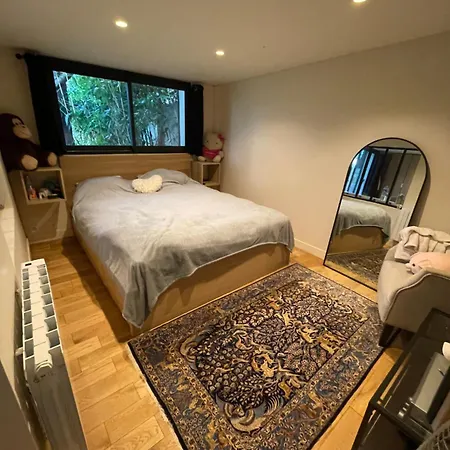 Homestay Atelier Sur Jardin Antony